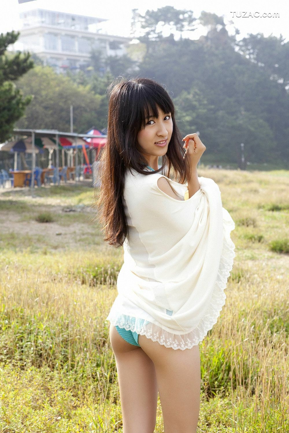 YS Web_入矢麻衣《一瞬で恋に落ちた!!》写真集 Vol.386[100P]