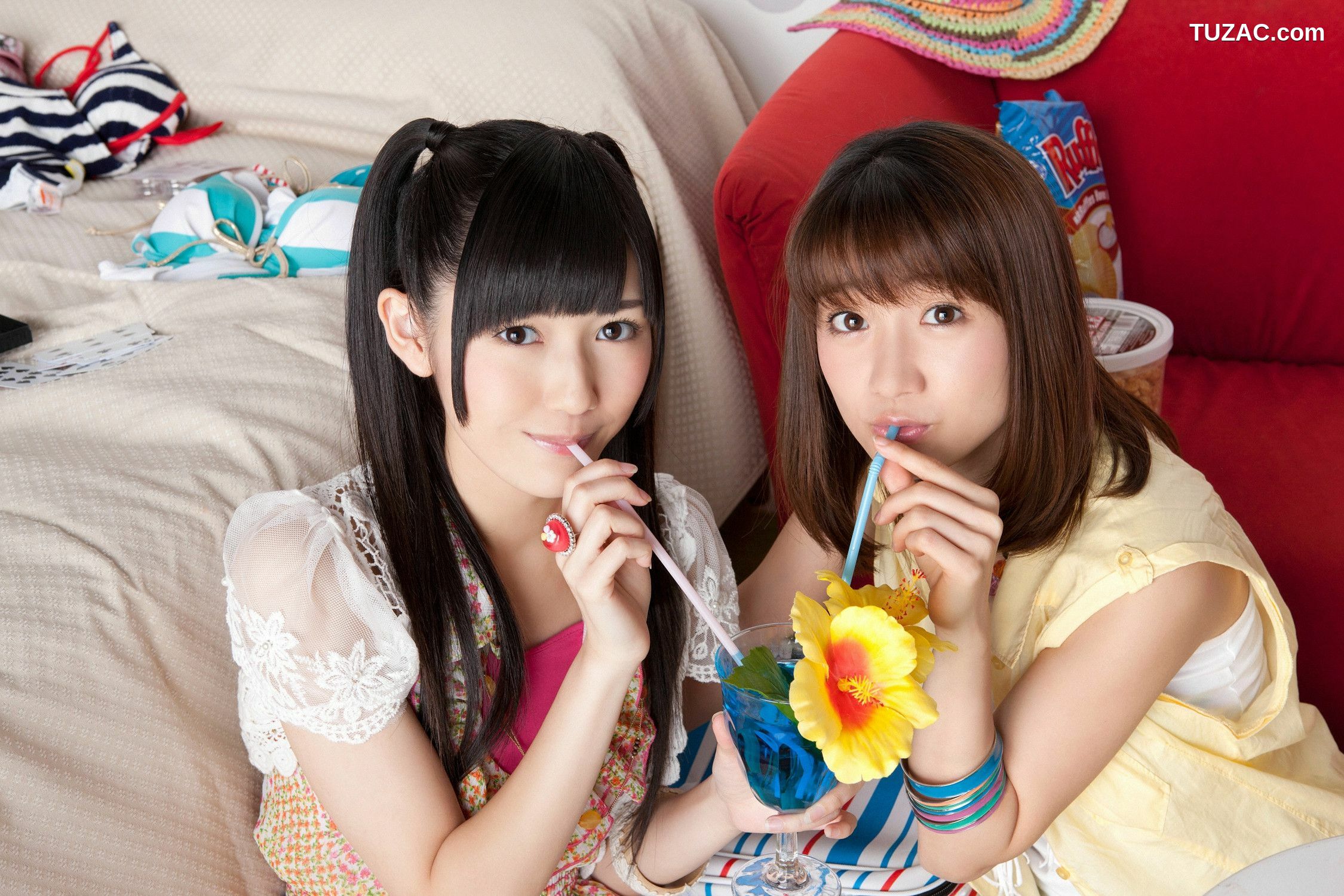 YS Web_大島優子/渡辺麻友《ゆうことまゆゆのサマーバケーション》写真集 Vol.435[64P]