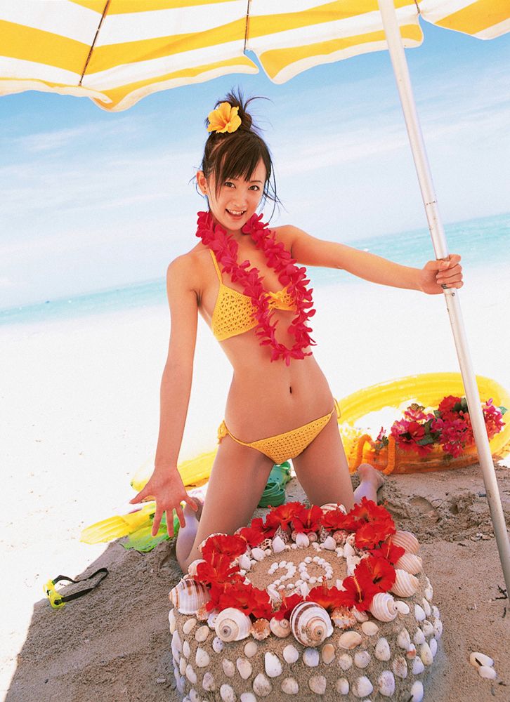 YS Web_小松彩夏《おめでとう、アヤカ!もう、すっかりトナだね》写真集 Vol.175[39P]