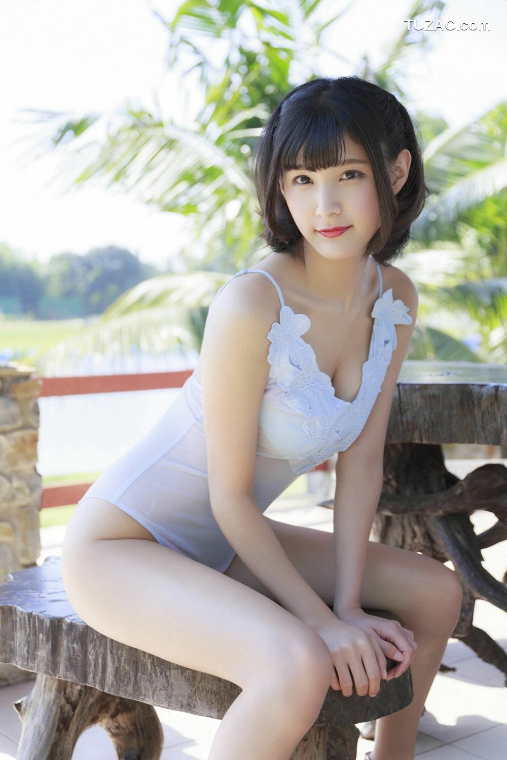 YS Web_彩川ひなの《考えるな！感じろ！》 Vol.802 写真集[100P]