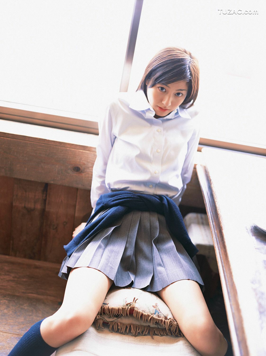 YS Web_杉本有美《超本格派美少女降临!!》写真集 Vol.196[82P]