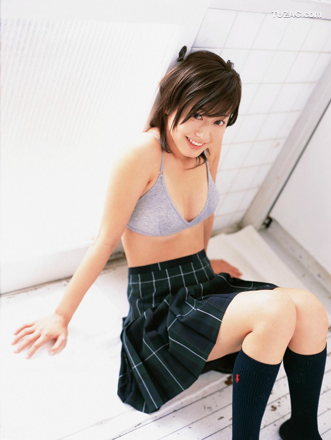 YS Web_杉本有美《超本格派美少女降临!!》写真集 Vol.196[82P]