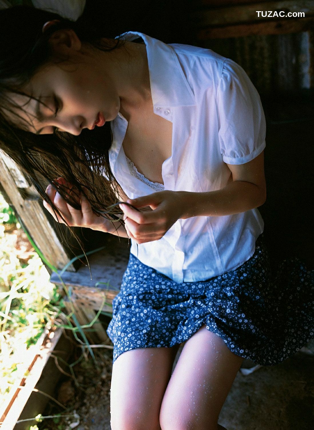 YS Web_秋山莉奈《莉奈のもうひと雫》写真集 Vol.234[81P]