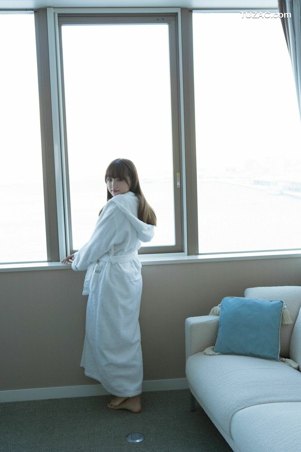 YS Web_篠崎愛《あっためてあげる。》写真集 Vol.637[97P]