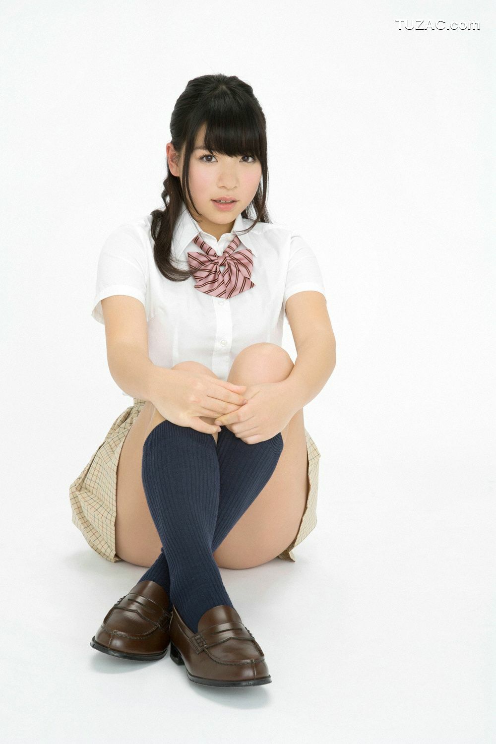 YS Web_芹沢潤/芹泽润《日本一スカートが短い现役女子高生グラドル入学！》写真集 Vol.640[50P]