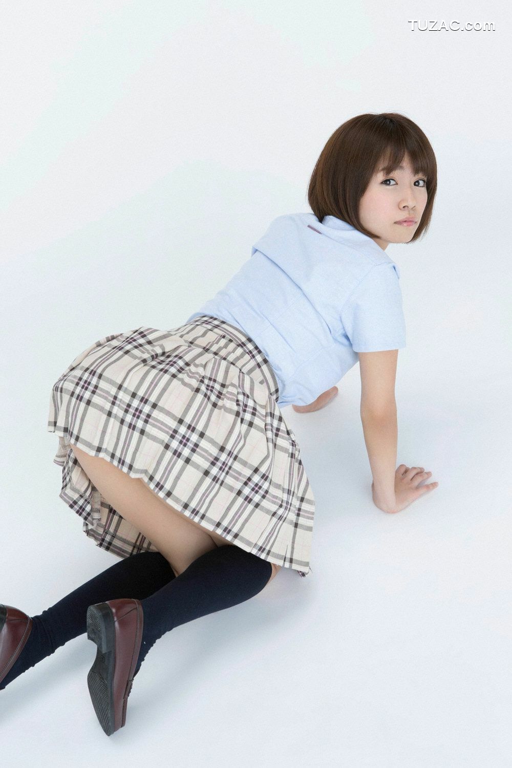 YS Web_菜乃花《ABCDEFGH･･･Iカップ！ショートカット美少女入学!!》写真集 Vol.656[43P]