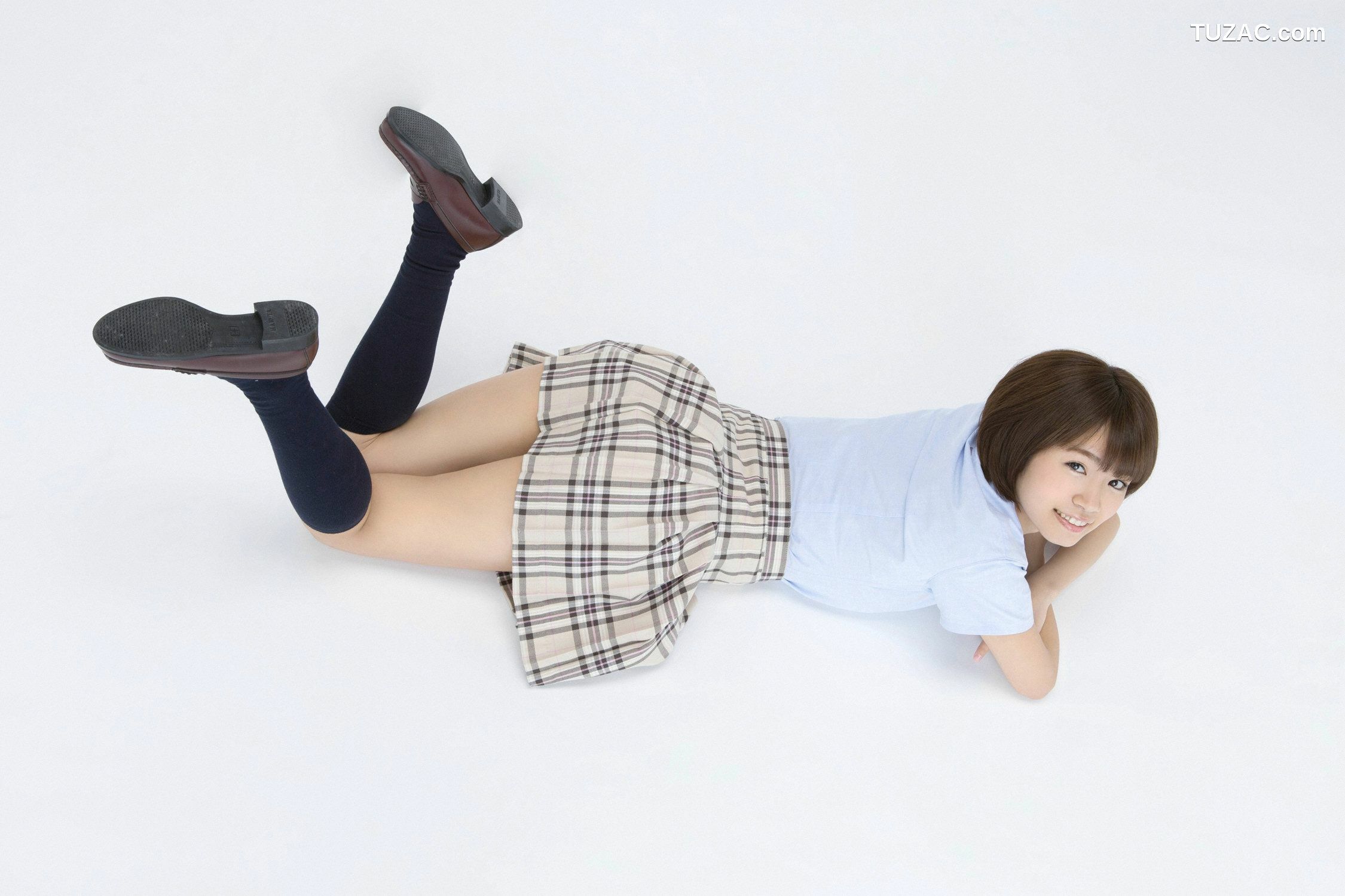YS Web_菜乃花《ABCDEFGH･･･Iカップ！ショートカット美少女入学!!》写真集 Vol.656[43P]