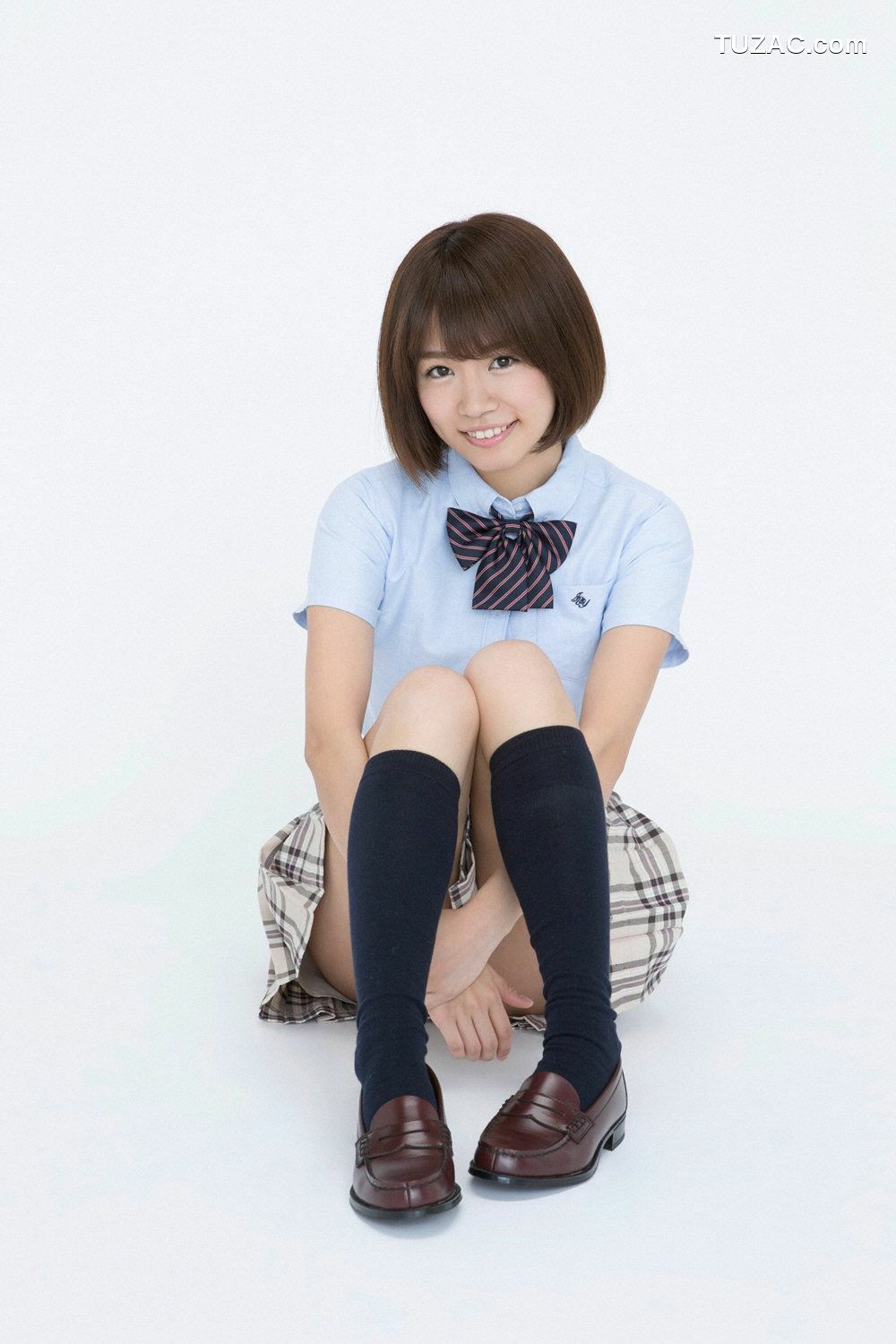 YS Web_菜乃花《ABCDEFGH･･･Iカップ！ショートカット美少女入学!!》写真集 Vol.656[43P]