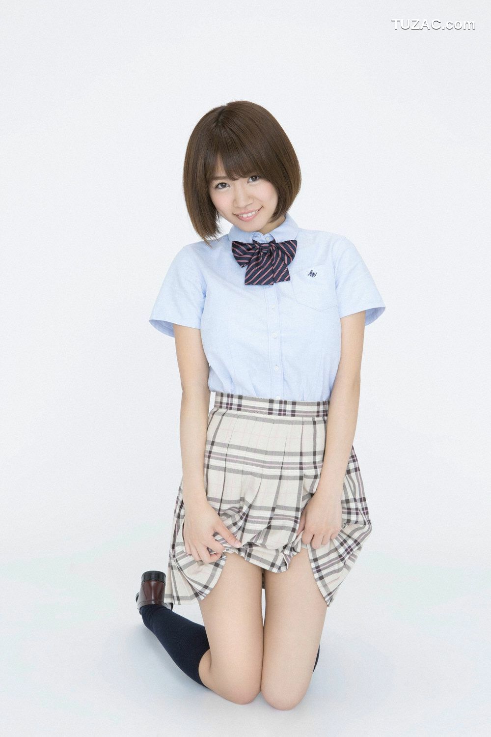YS Web_菜乃花《ABCDEFGH･･･Iカップ！ショートカット美少女入学!!》写真集 Vol.656[43P]