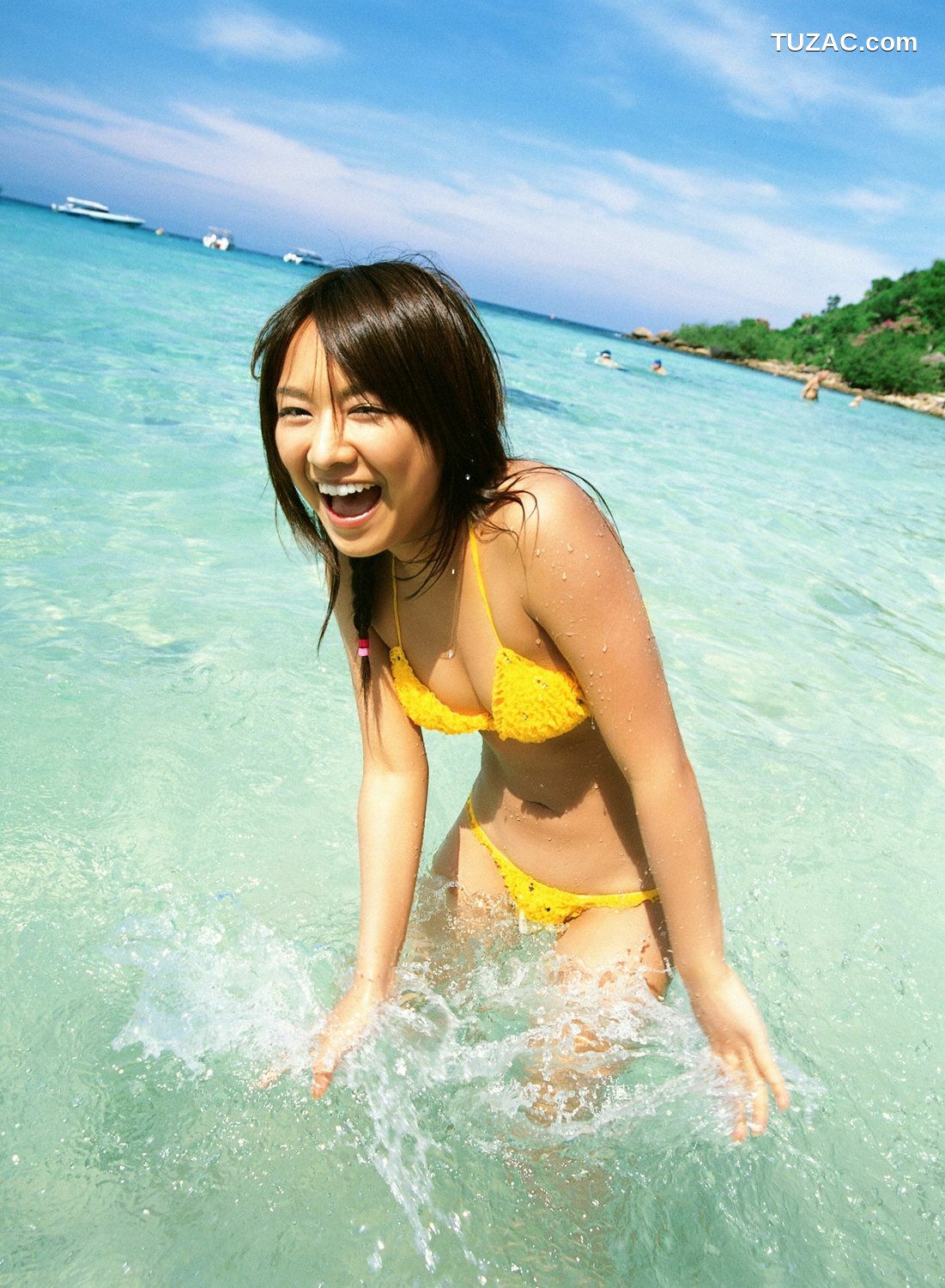 YS Web_鎌田奈津美《タイヘんよくできました!》写真集 Vol.300[71P]