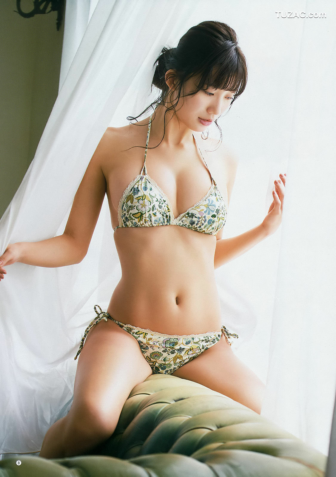 Young Gangan杂志写真_ 小倉優香 Yuka Ogura 2018年No.01 写真杂志[17P]