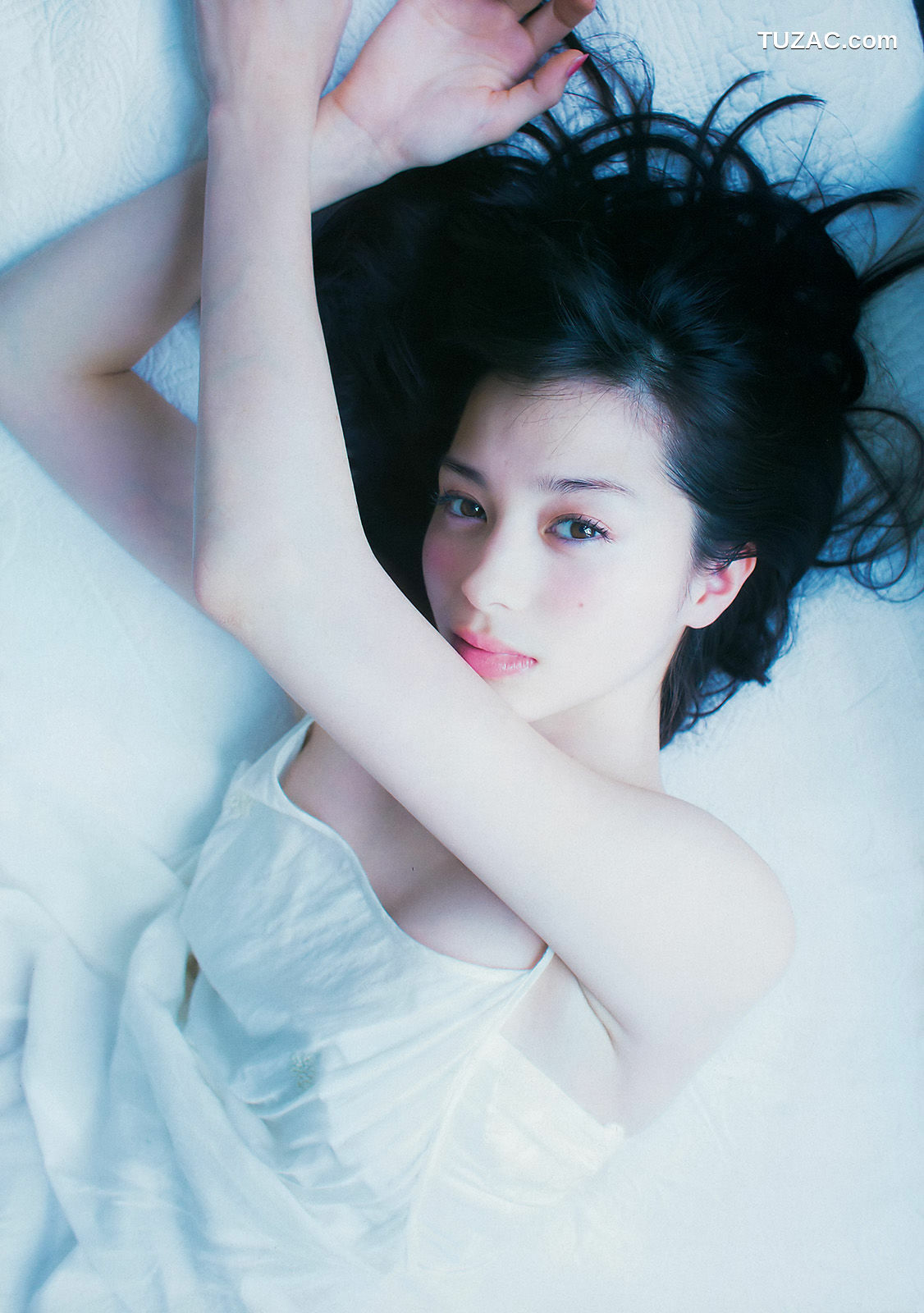 Young Magazine杂志写真_ 中条あやみ 朝長美桜 2016年No.10 写真杂志[11P]
