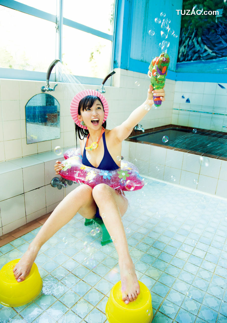 Young Magazine杂志写真_ 写真杂志 佐山彩香 吉木りさ 原幹恵 2012年No.44[42P]