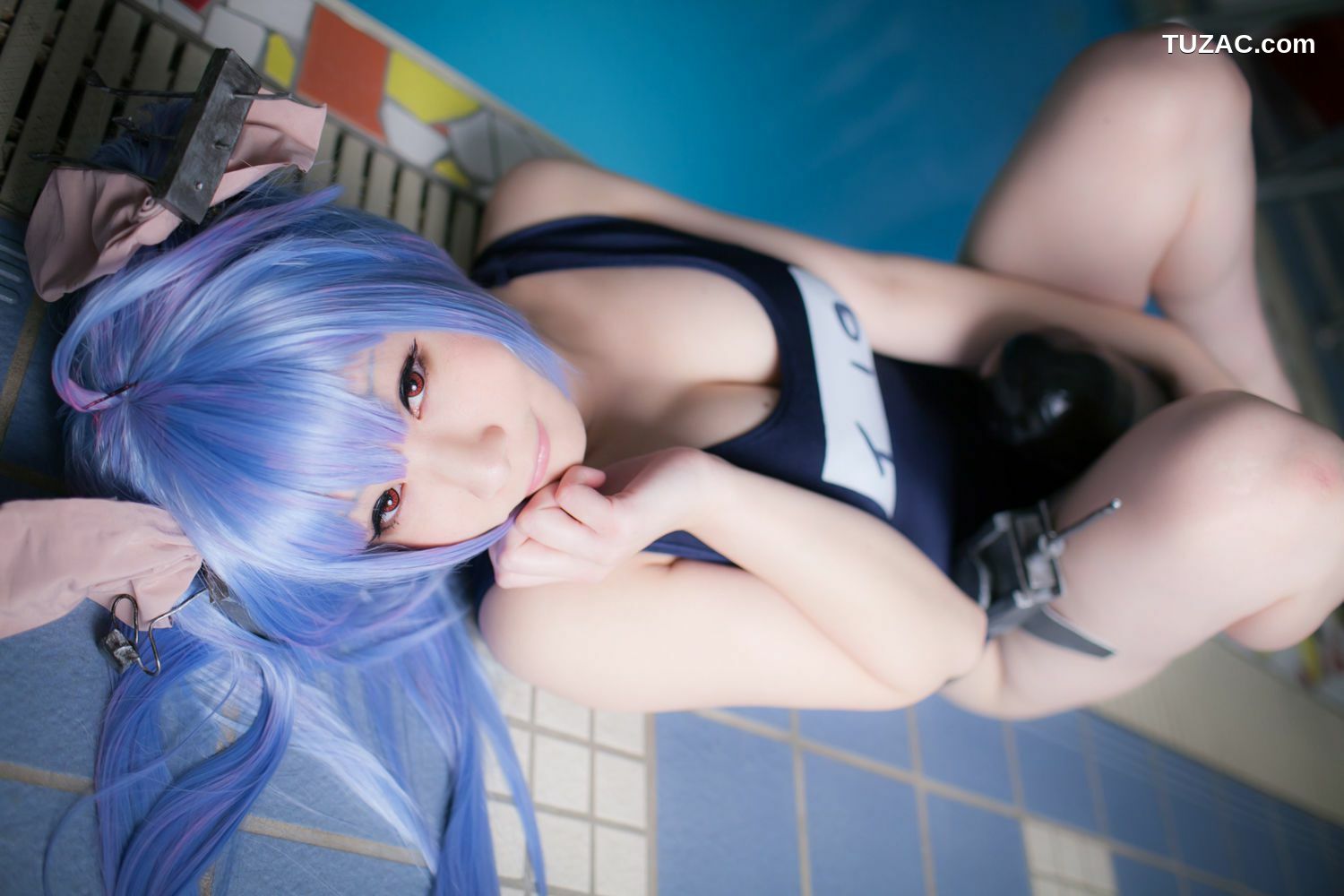 日本CosPlay_ Suite collection 4《艦これ》伊19 写真集[100P]