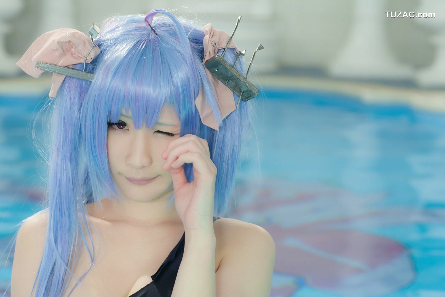 日本CosPlay_ Suite collection 4《艦これ》伊19 写真集[100P]