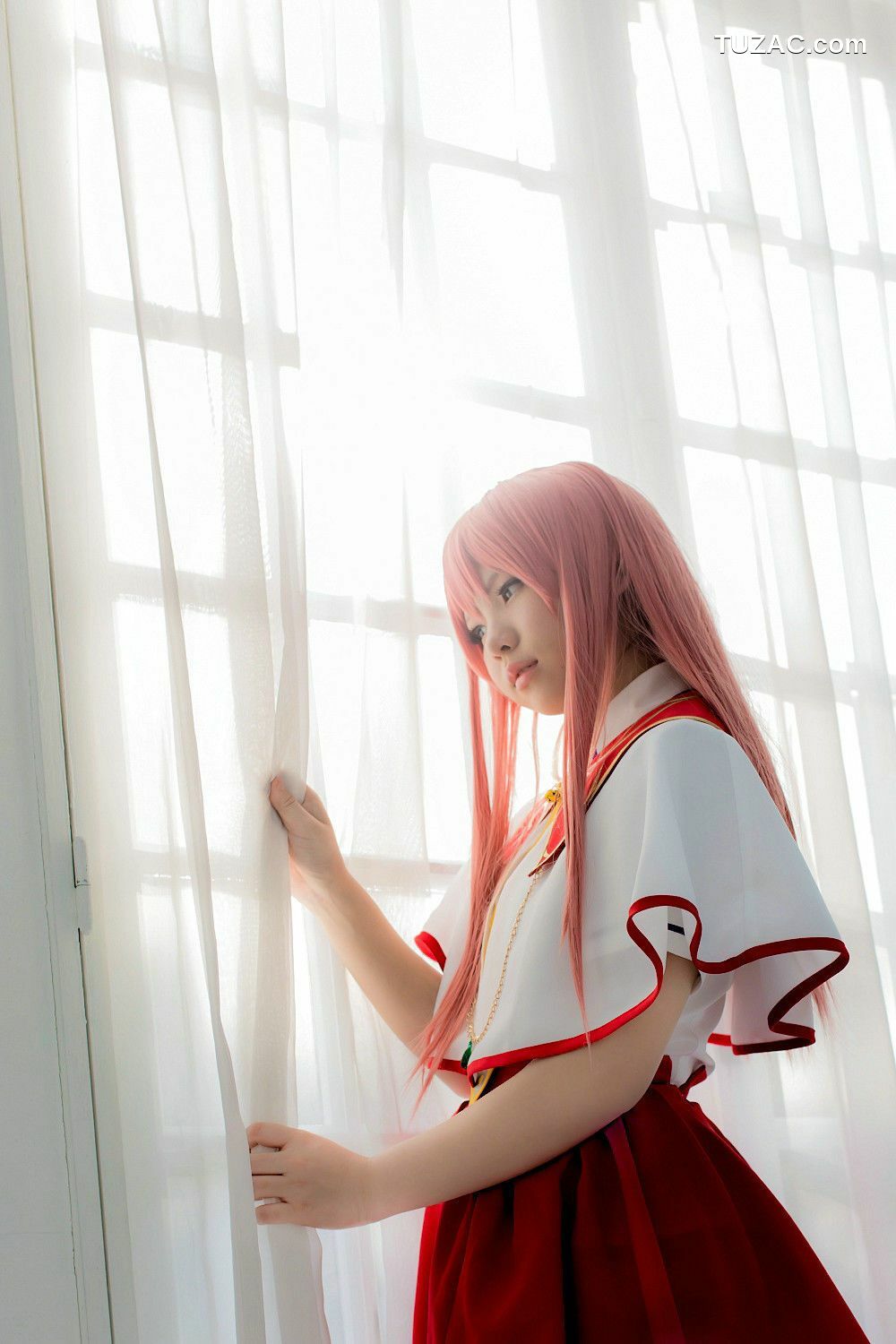 日本CosPlay_Enako(えなこ) 《秽翼的尤斯蒂娅》 Eris Floralia 艾丽丝 写真集