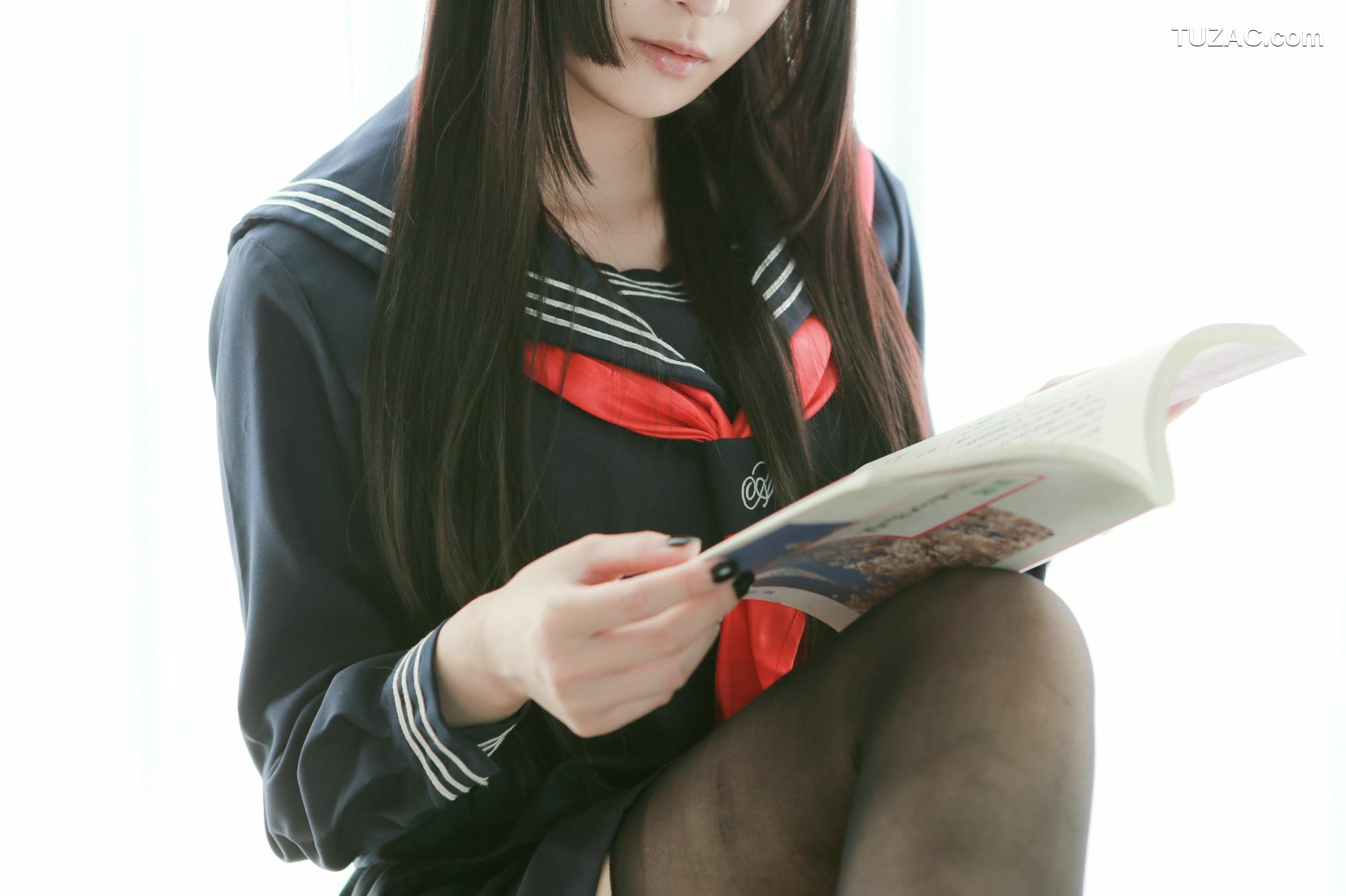 日本CosPlay_LeChat(るしゃ) School Girl(女子校生) 写真集[100P]