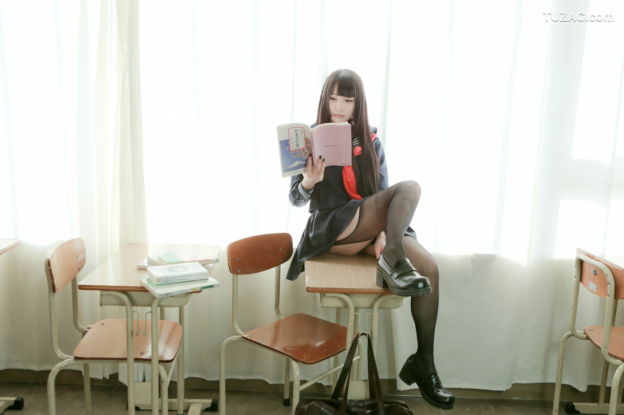 日本CosPlay_LeChat(るしゃ) School Girl(女子校生) 写真集[100P]