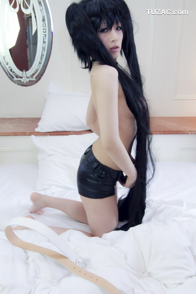 日本CosPlay_あらい夜魅《BLACK★ROCK SHOOTER》-黑衣麻陶・里(黑岩射手／黑初音) 写真集