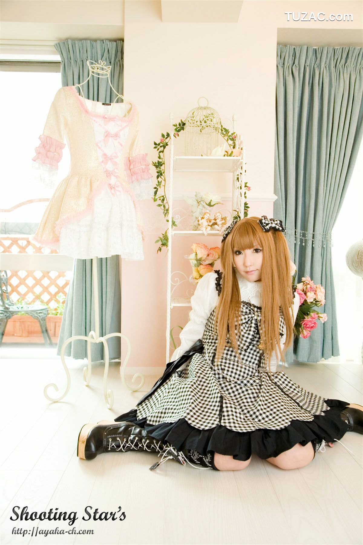 日本CosPlay_サク (Saku) 《Gothic Lolita(ゴスロリ)》 写真集[100P]