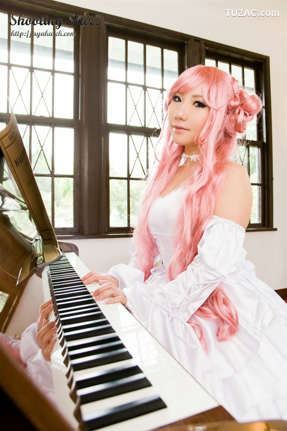 日本CosPlay_サク (绫香) 《Code Geass》C.C.+Euphemia li Britannia 写真集[66P]