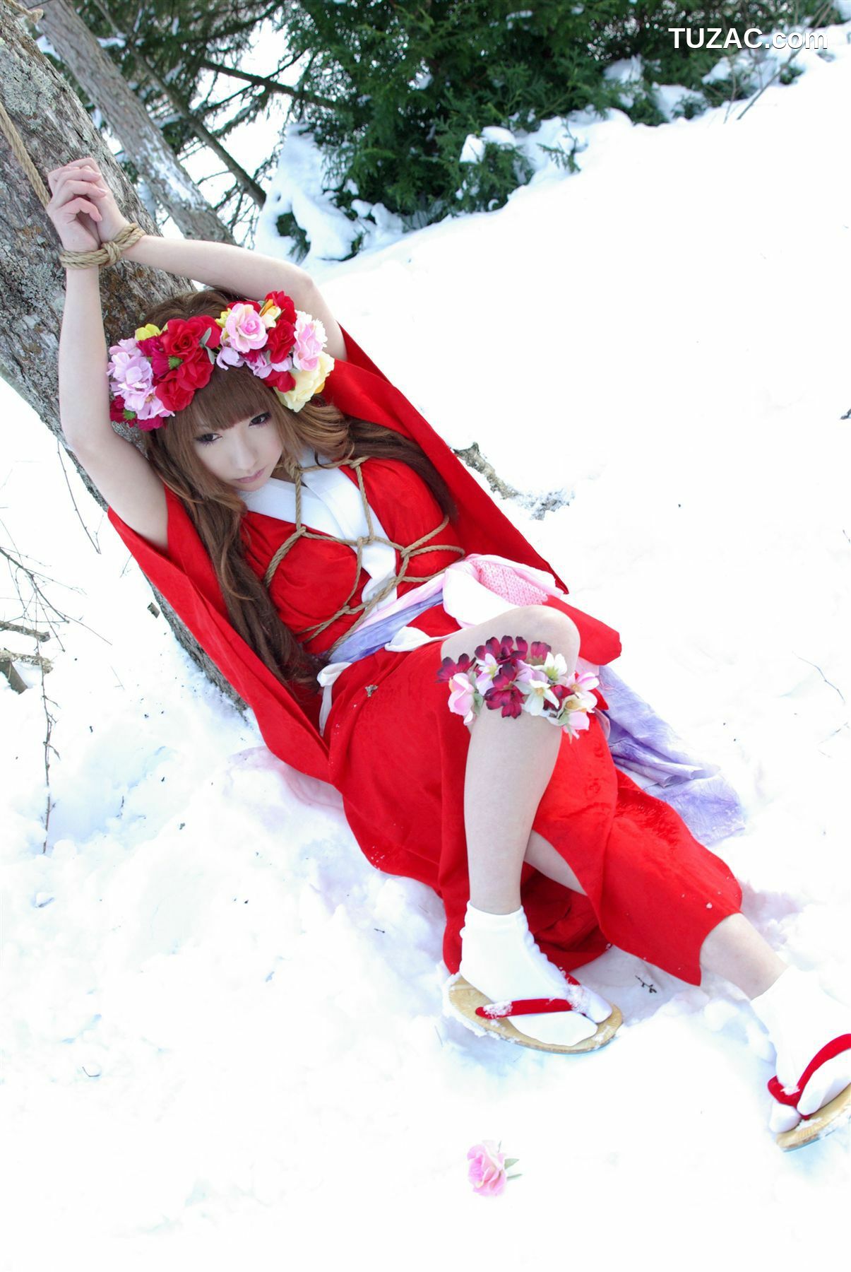 日本CosPlay_サク (绫香) 《霞んでく記憶の中に雪 貴方の為に祈つた》 写真集