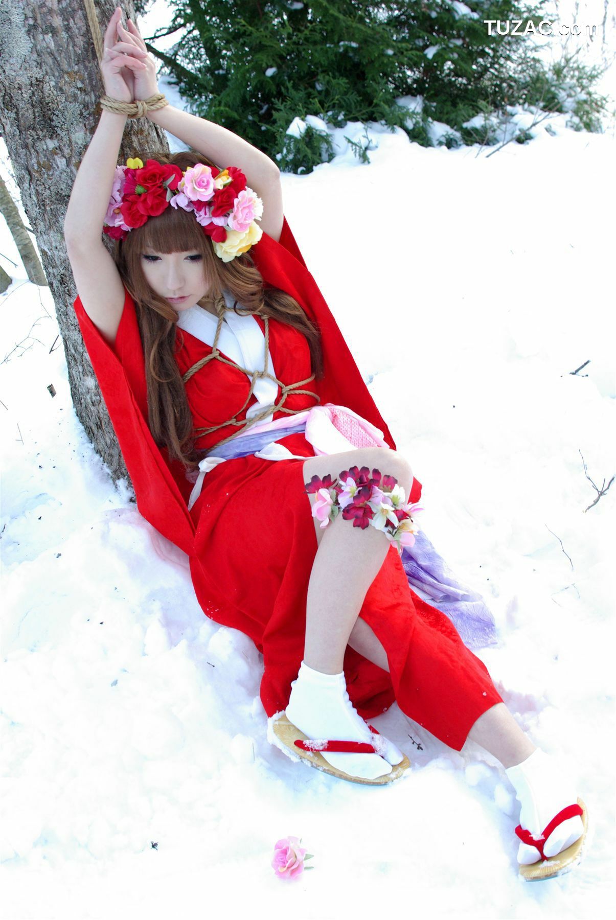 日本CosPlay_サク (绫香) 《霞んでく記憶の中に雪 貴方の為に祈つた》 写真集