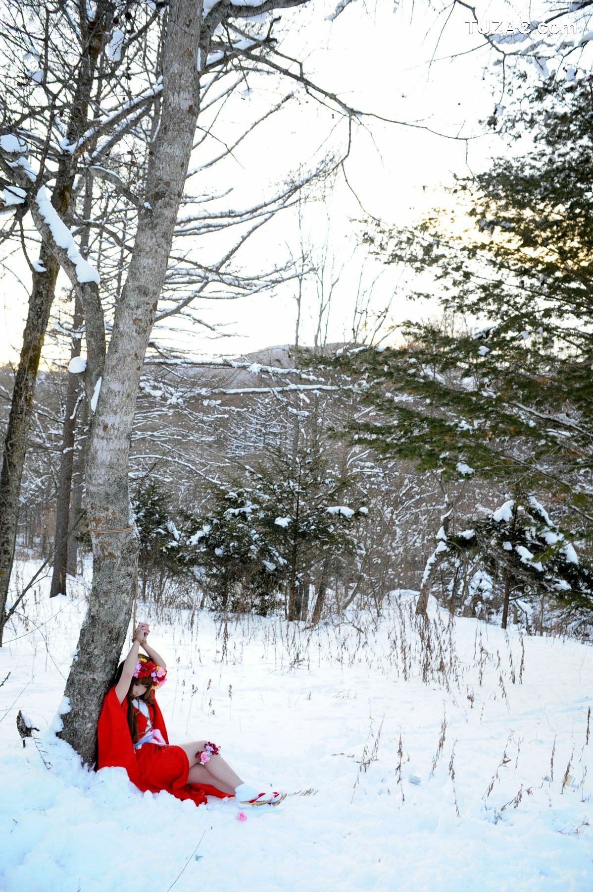 日本CosPlay_サク (绫香) 《霞んでく記憶の中に雪 貴方の為に祈つた》 写真集