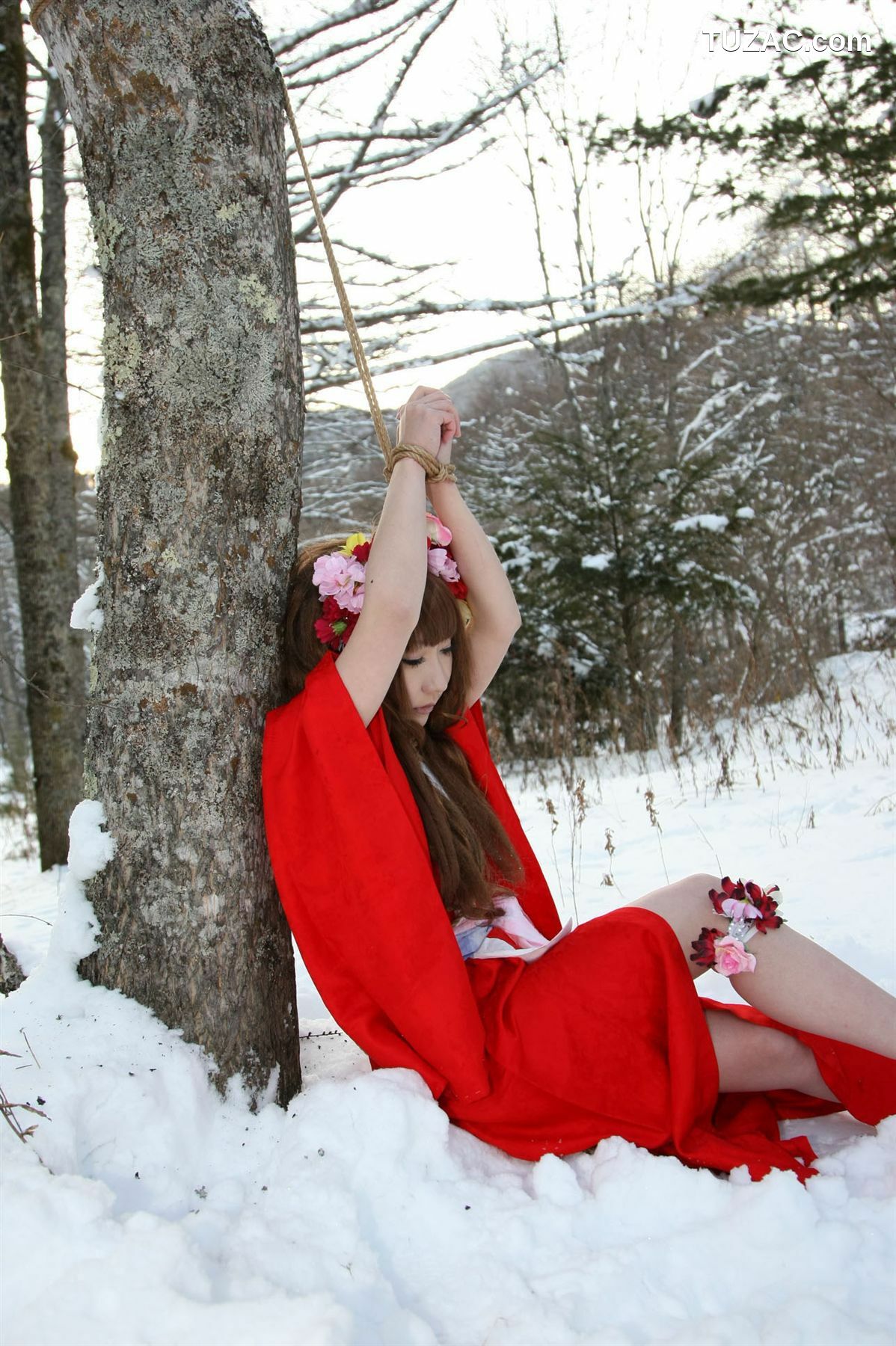 日本CosPlay_サク (绫香) 《霞んでく記憶の中に雪 貴方の為に祈つた》 写真集