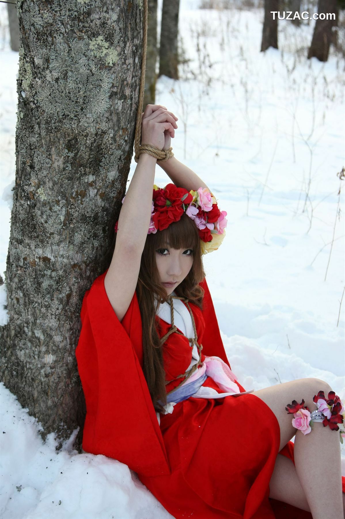 日本CosPlay_サク (绫香) 《霞んでく記憶の中に雪 貴方の為に祈つた》 写真集