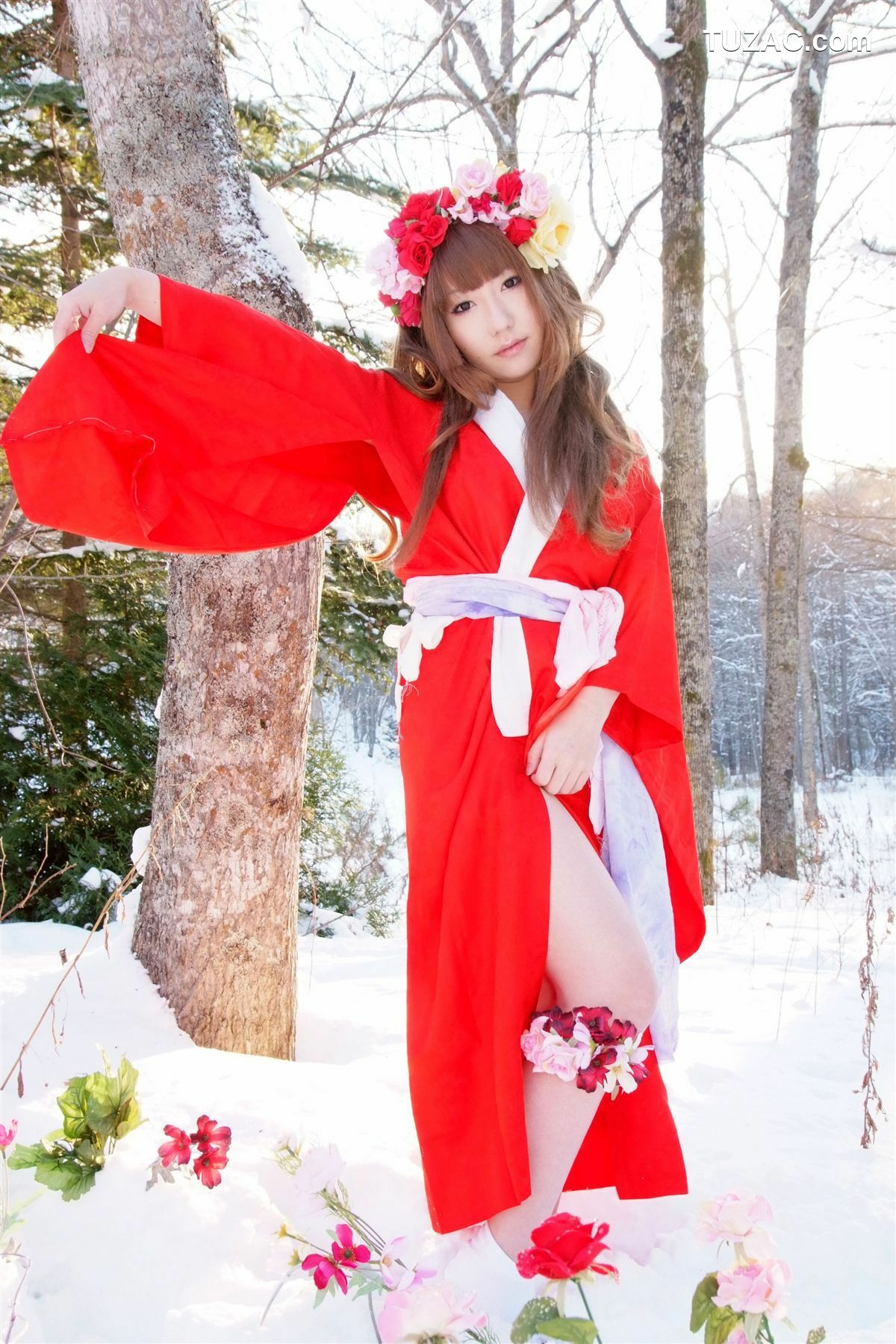 日本CosPlay_サク (绫香) 《霞んでく記憶の中に雪 貴方の為に祈つた》 写真集