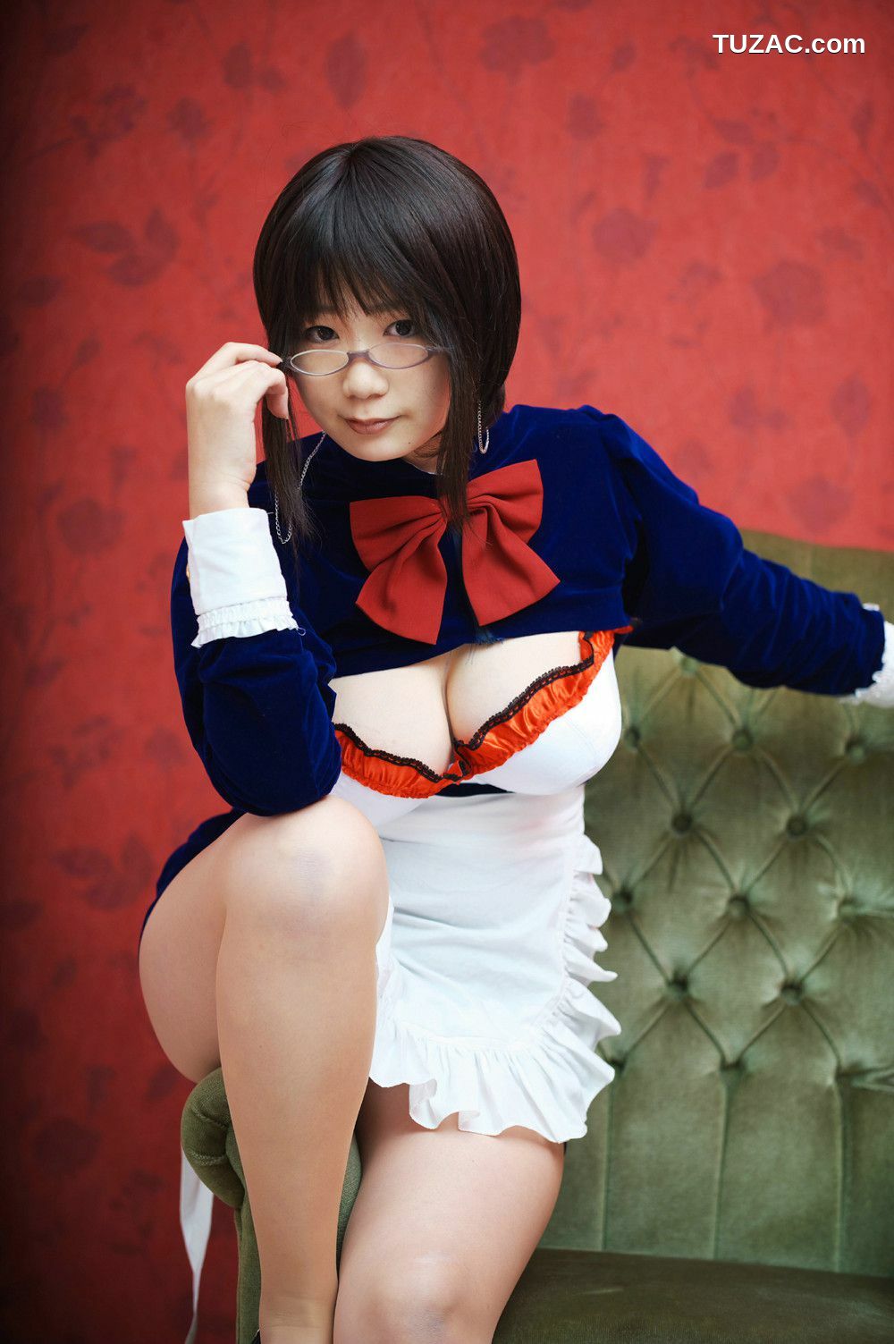 日本CosPlay_チョコボール向囲 《Unknown Character女仆眼镜娘》 写真集