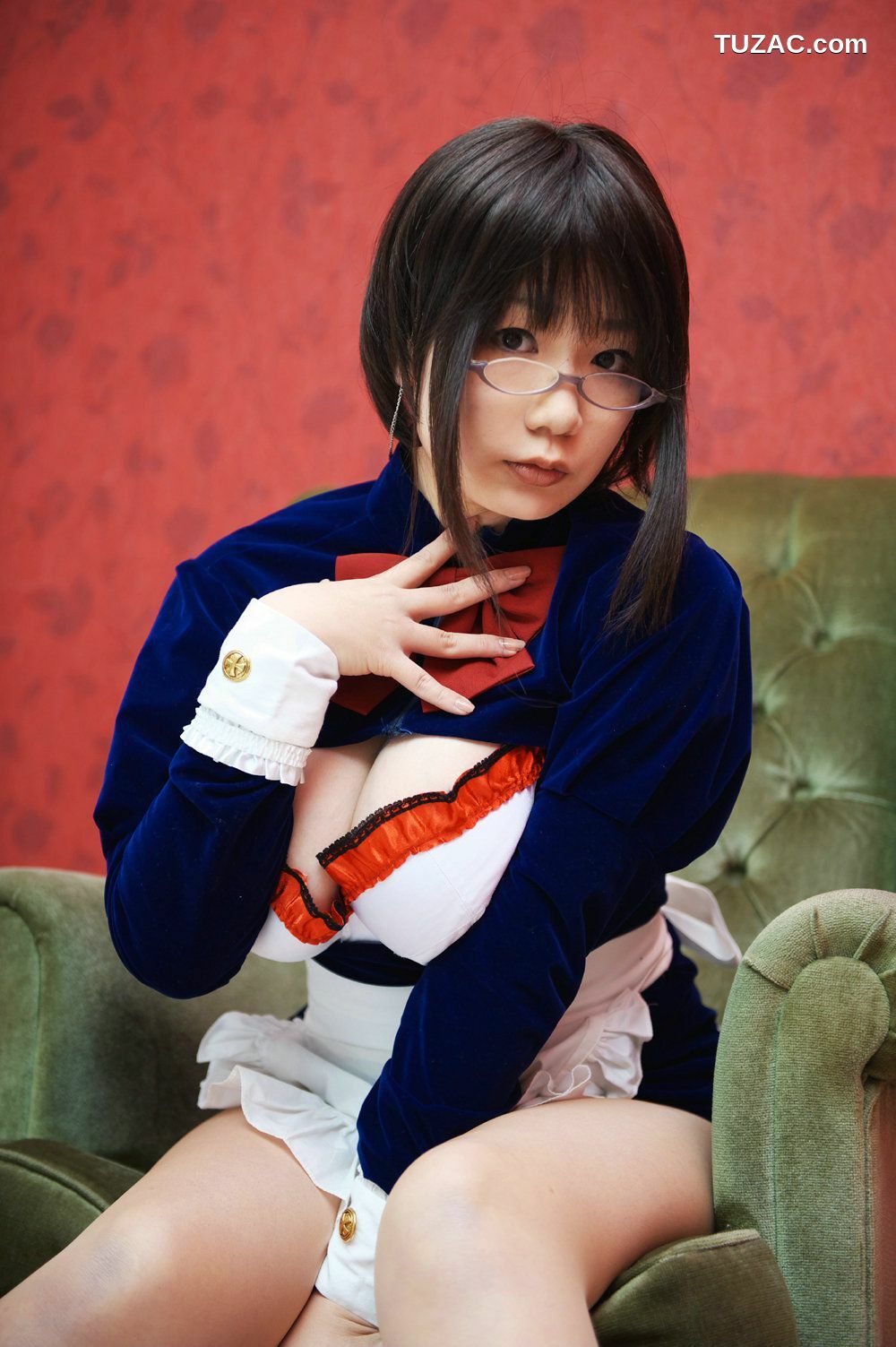 日本CosPlay_チョコボール向囲 《Unknown Character女仆眼镜娘》 写真集