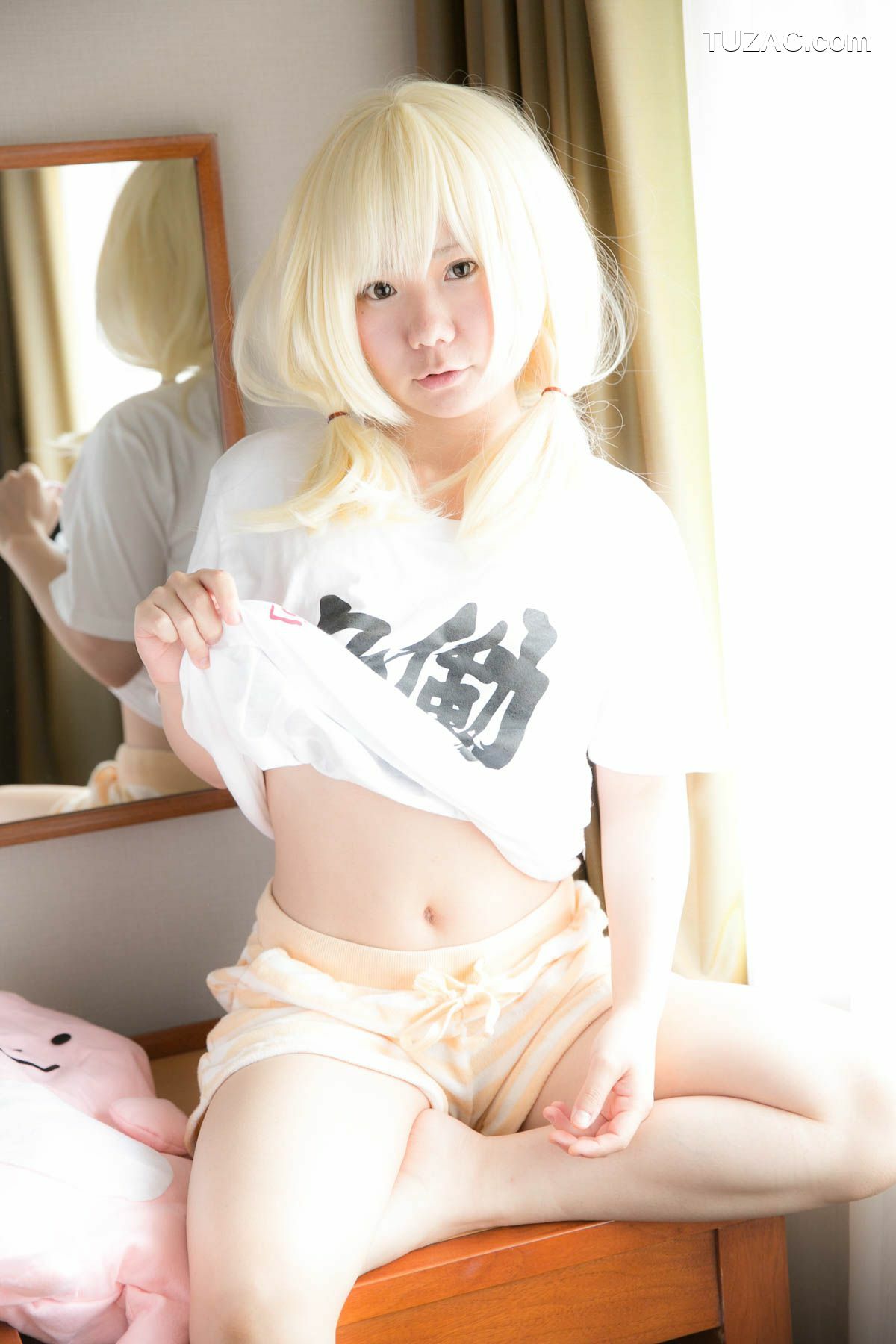 日本CosPlay_兎丘なこ《Idolmaster》Futaba Anzu(双葉杏) 写真集[36P]