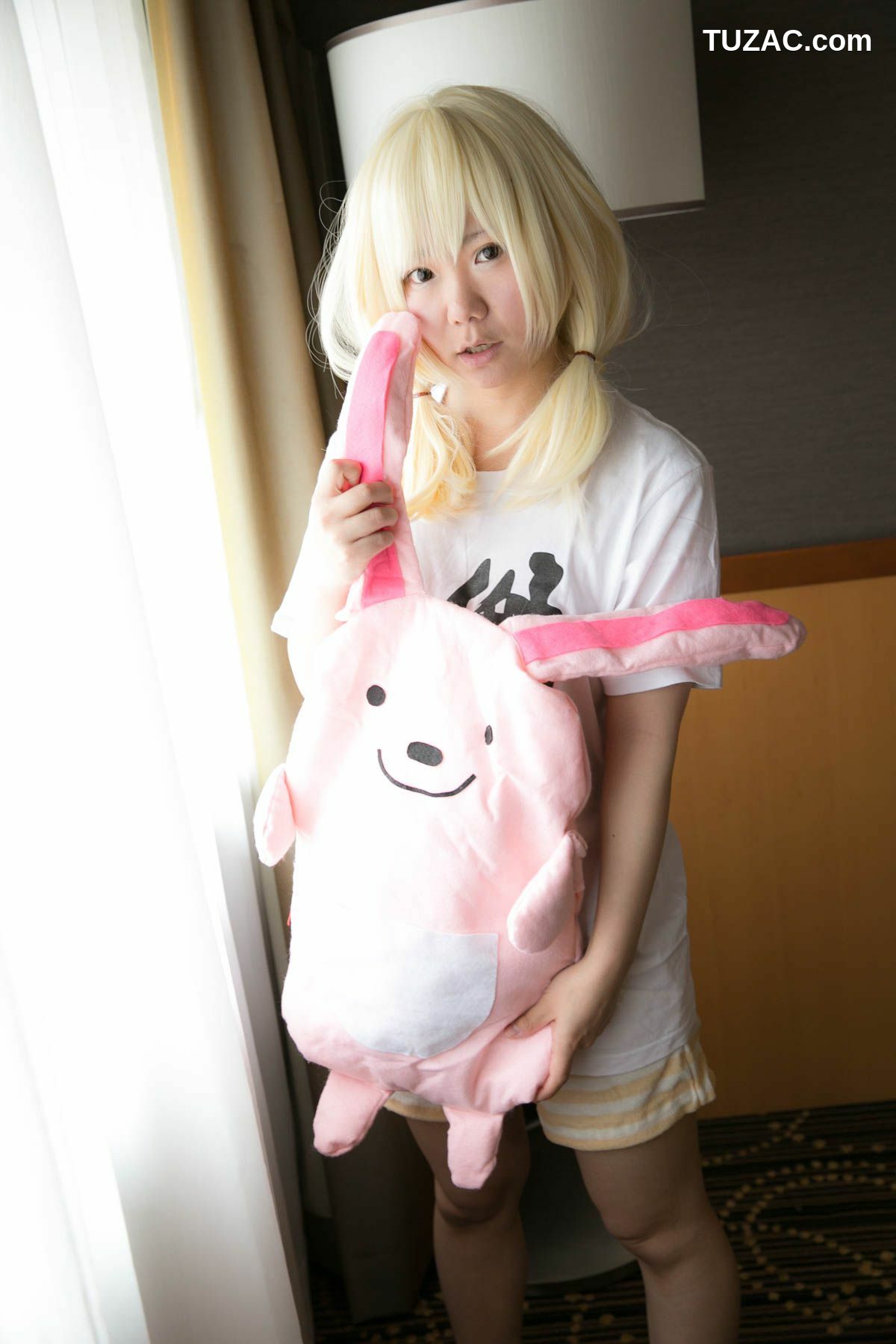 日本CosPlay_兎丘なこ《Idolmaster》Futaba Anzu(双葉杏) 写真集[36P]