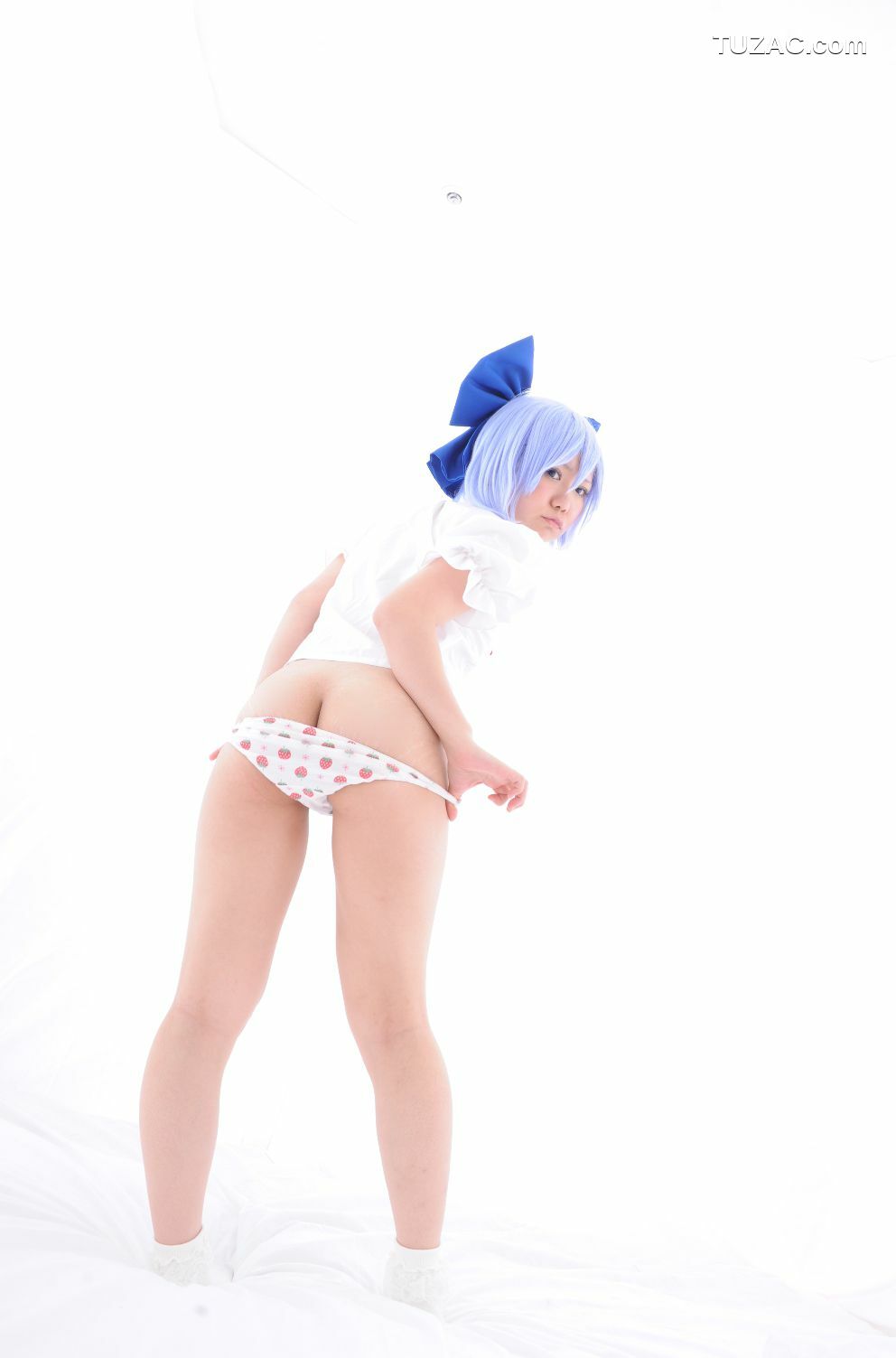 日本CosPlay_兎丘なこ《Touhou Project》Cirno+Inubashiri Momiji 写真集[80P]