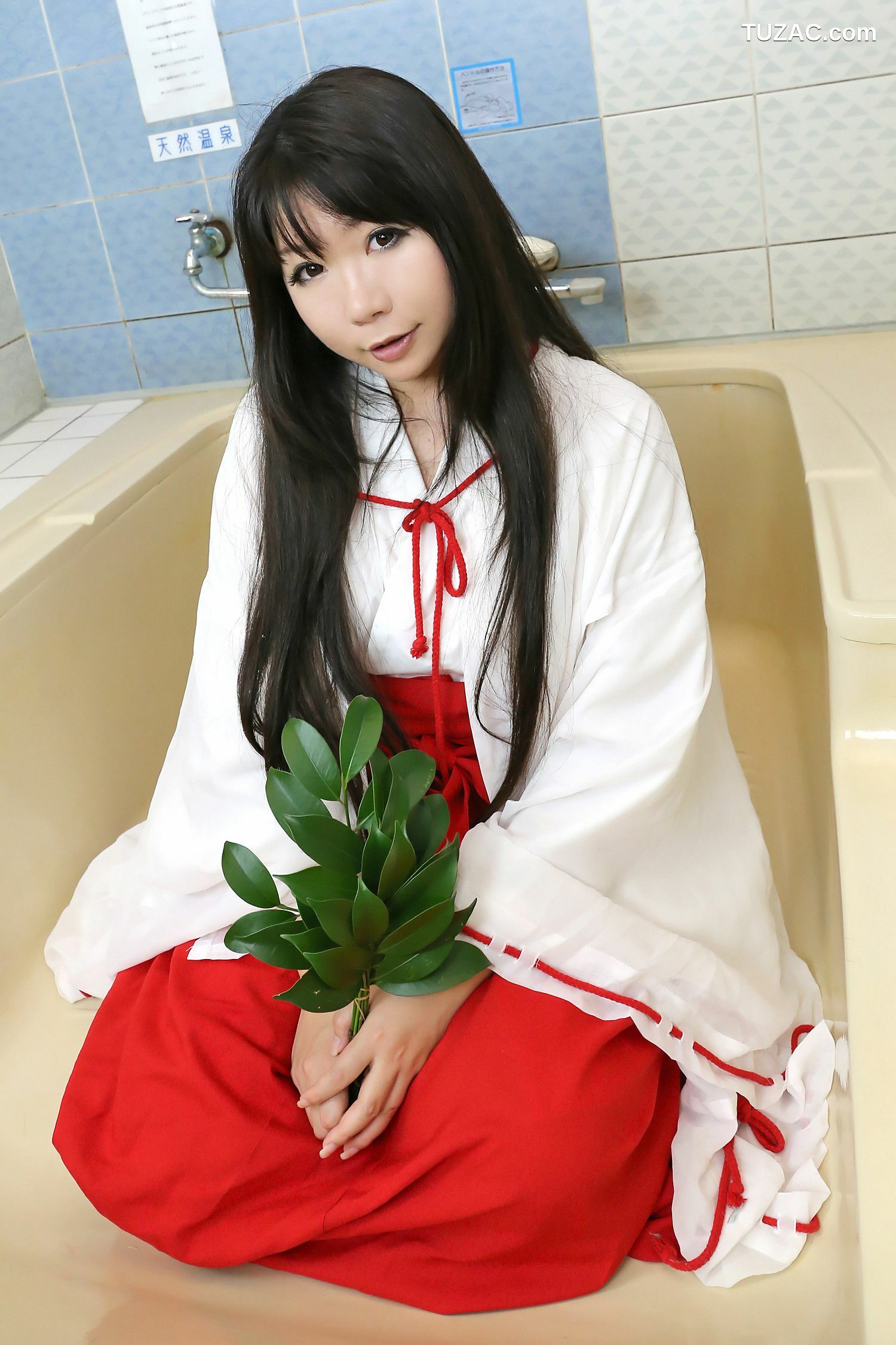 日本CosPlay_日暮りん(日暮玲) 巫女 写真集[100P]