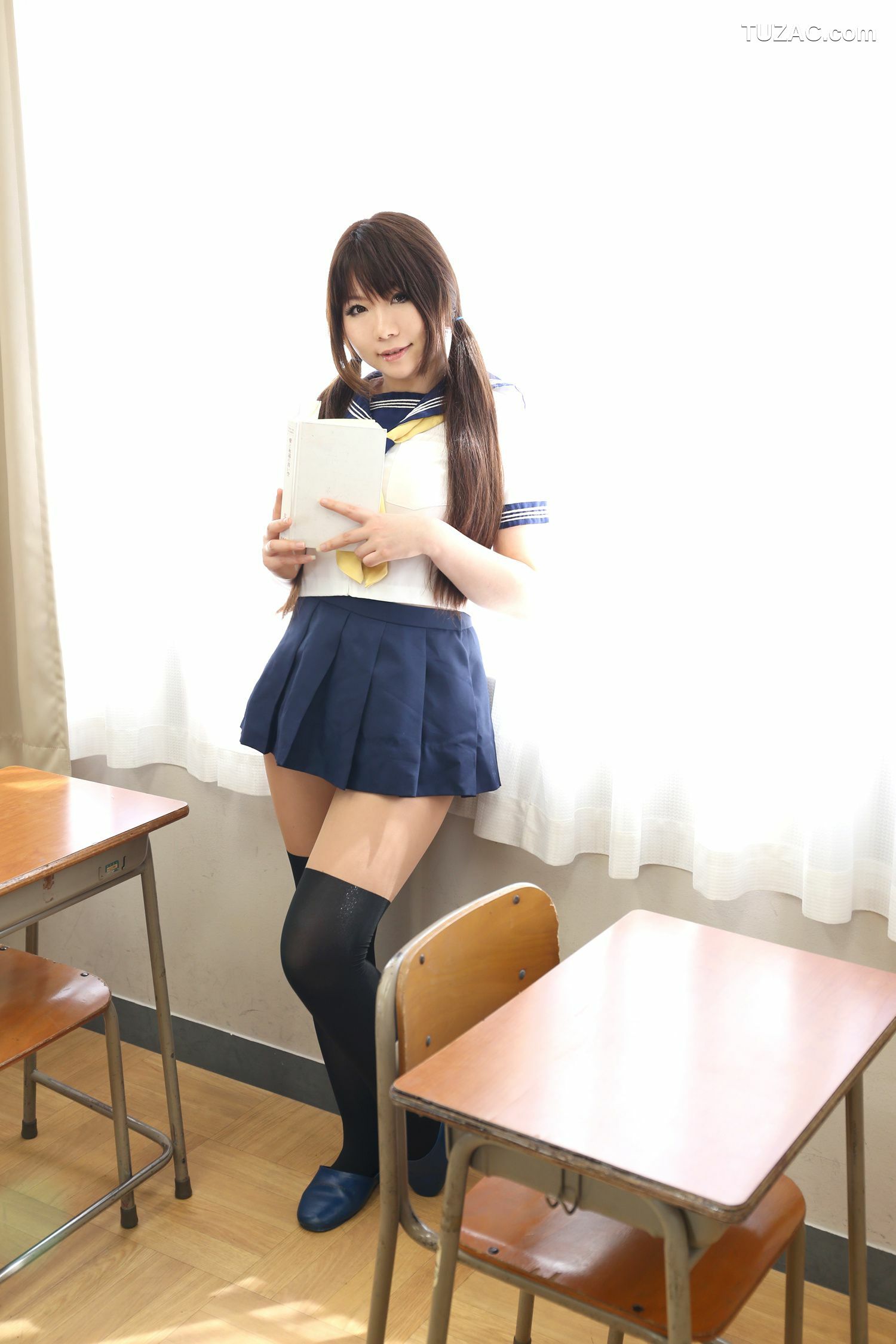 日本CosPlay_日暮玲(日暮りん) 《Stockings Tights School Girl Bunny Girl Policewoman》 写真集