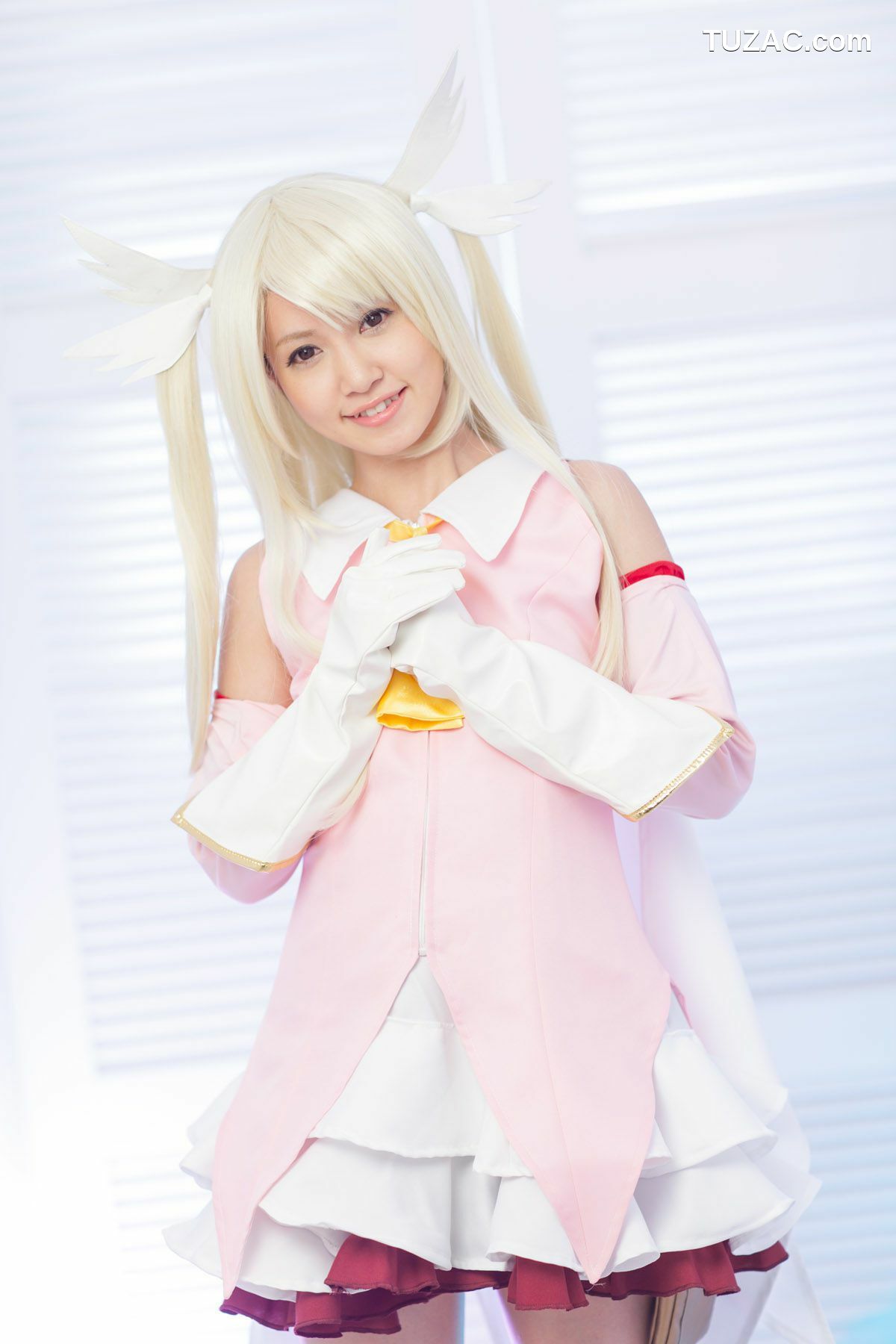 日本CosPlay_朝倉ことみ (朝仓琴美) 《Fate＼stay night》Illyasviel von Einzbern 写真集[60P]
