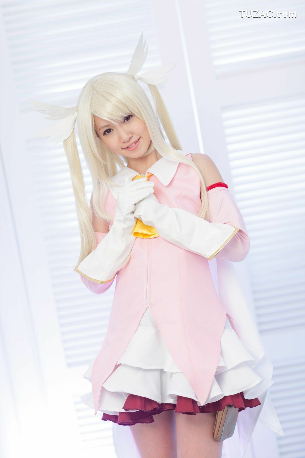 日本CosPlay_朝倉ことみ (朝仓琴美) 《Fate＼stay night》Illyasviel von Einzbern 写真集[60P]