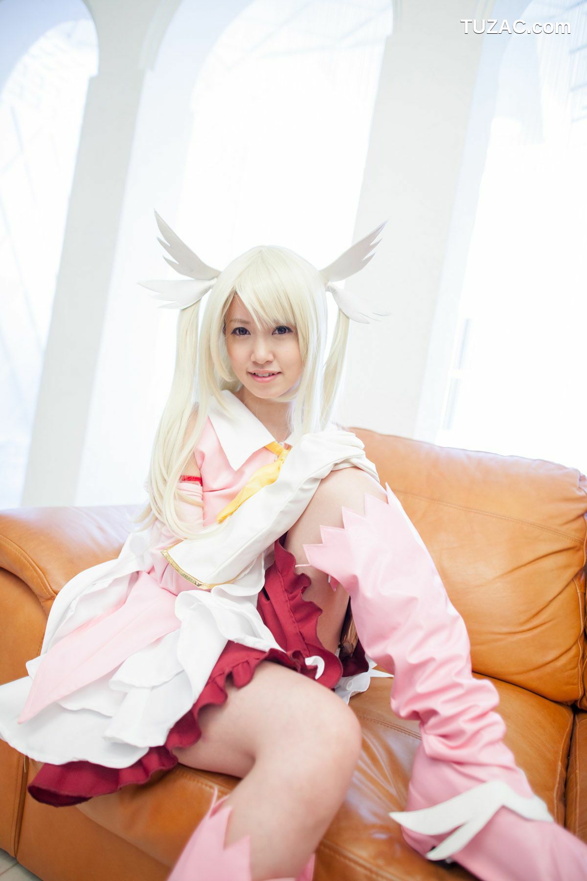 日本CosPlay_朝倉ことみ (朝仓琴美) 《Fate＼stay night》Illyasviel von Einzbern 写真集[60P]