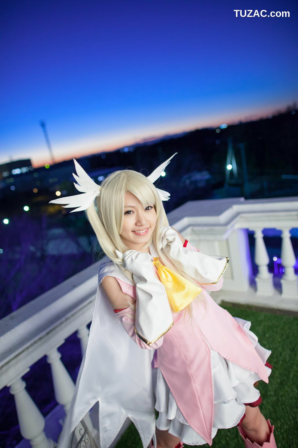 日本CosPlay_朝倉ことみ (朝仓琴美) 《Fate＼stay night》Illyasviel von Einzbern 写真集[60P]