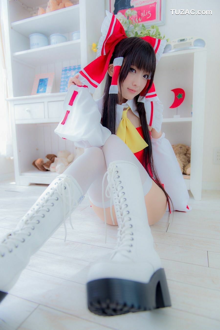 日本CosPlay_火将ロシエル 《Touhou Project》Hakurei Reimu+Flandre Scarlet 写真集[100P]