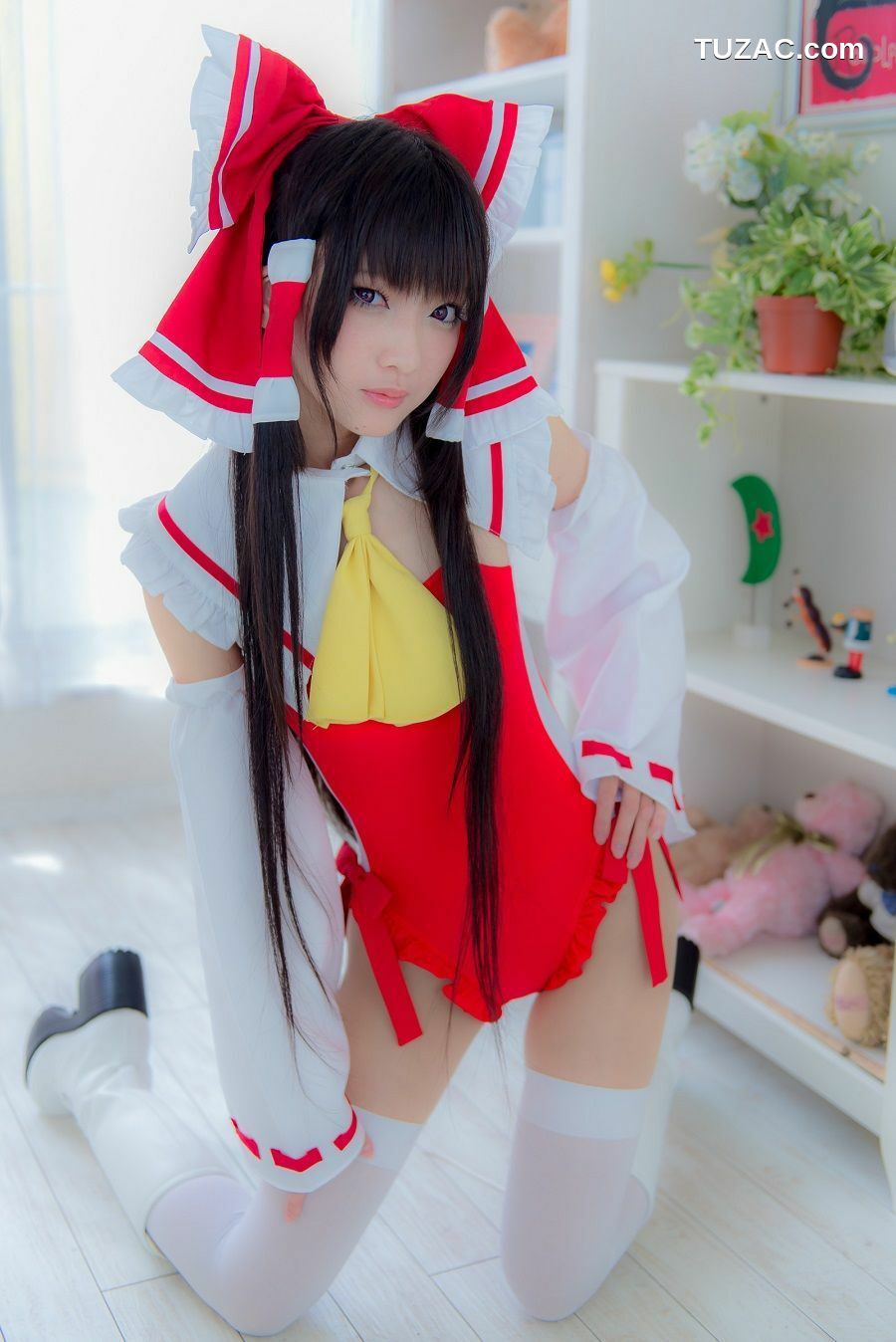 日本CosPlay_火将ロシエル 《Touhou Project》Hakurei Reimu+Flandre Scarlet 写真集[100P]