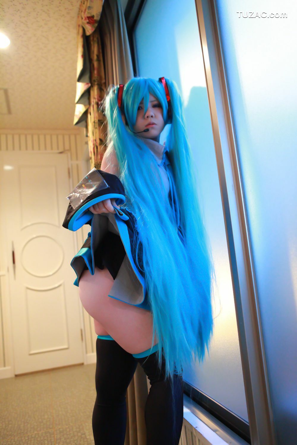 日本CosPlay_田中まな《VOCALOID》Hatsune Miku 写真集[29P]