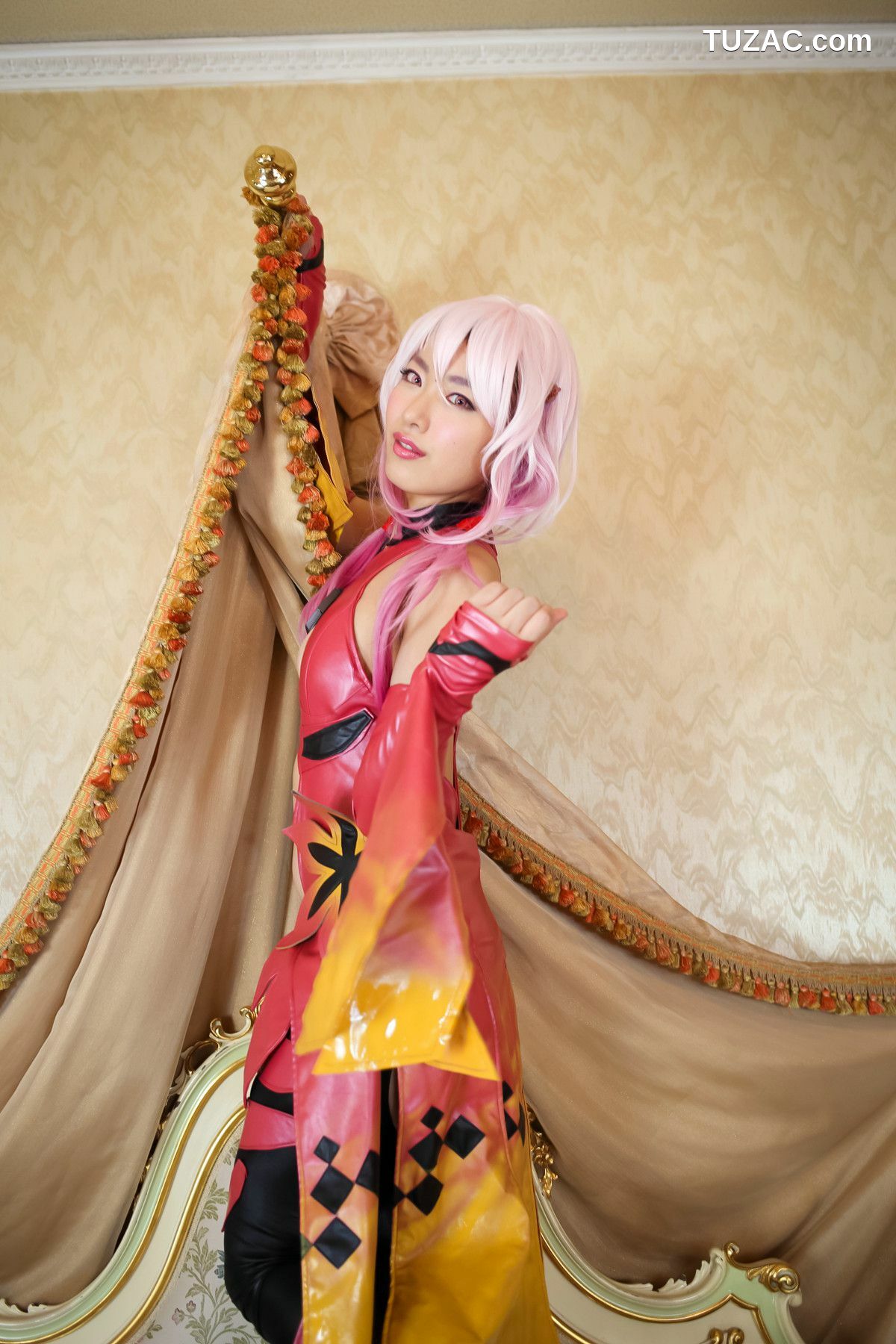 日本CosPlay_由愛可奈 《Guilty Crown》楪いのり 写真集[69P]