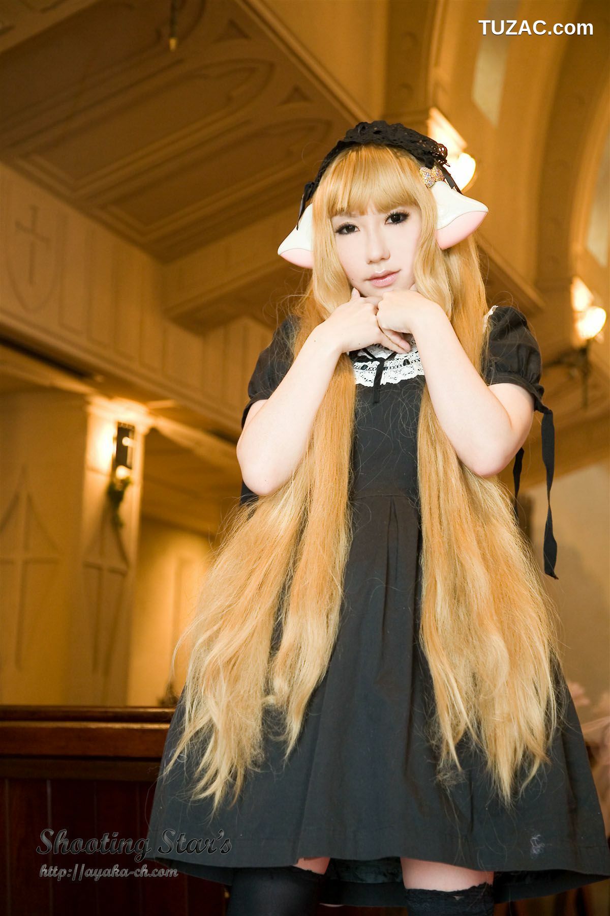 日本CosPlay_绫香 (Saku サク) 《Chobits》Chii+Freya 写真集[47P]