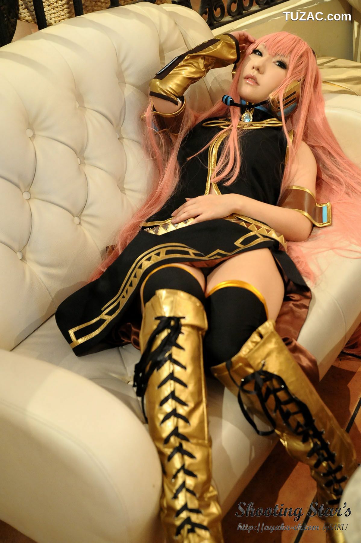 日本CosPlay_绫香 (Sakuサク) 《VOCALOID》 Megurine Luka 写真集[133P]