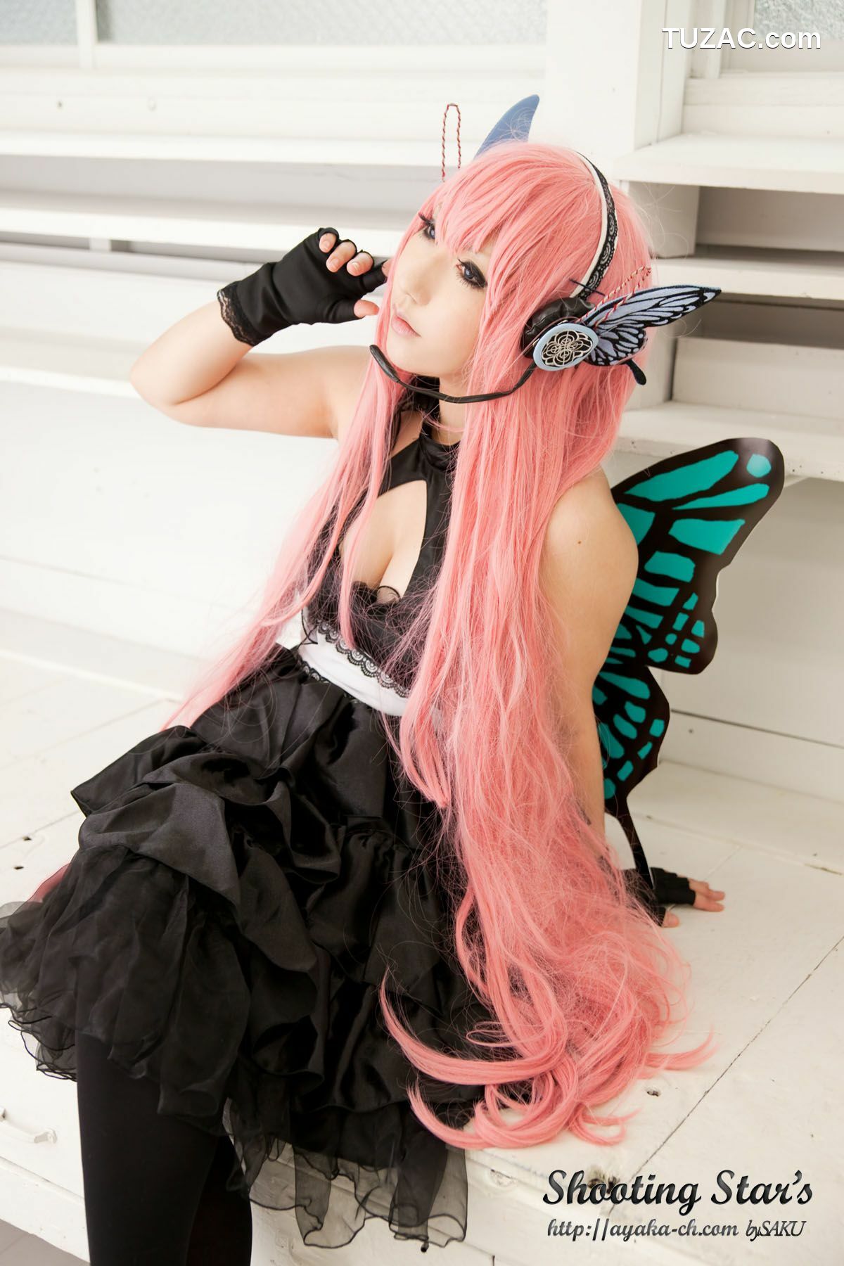 日本CosPlay_绫香 (Sakuサク) 《VOCALOID》 Megurine Luka 写真集[133P]