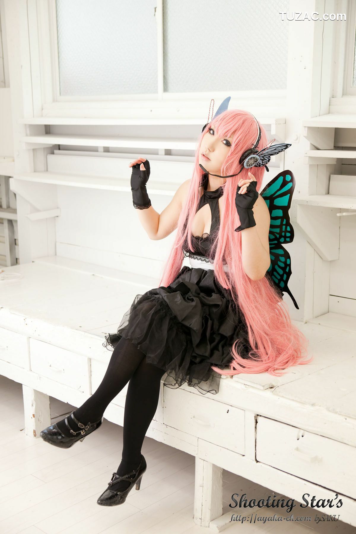 日本CosPlay_绫香 (Sakuサク) 《VOCALOID》 Megurine Luka 写真集[133P]